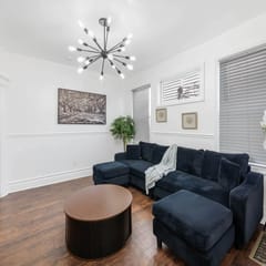 Sleeps 8, Stylish Home, Great Access NYC & EWR