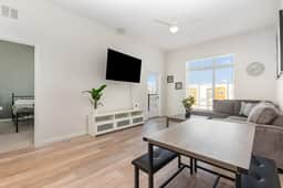 Orlando Sleeps 8 • 3 Beds • Near Disney/Universal