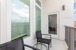 Orlando 2BR • Mins to Universal & More